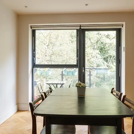 아파트 Guestready - Comfortable Retreat In Kilmainham *